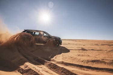 Safari 4×4 no deserto com jantar saindo de Riad